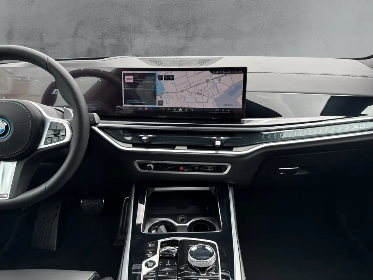 BMW X5 xDrive50e M Sport Pro LMR 22'' HUD Luftfederung AD 17