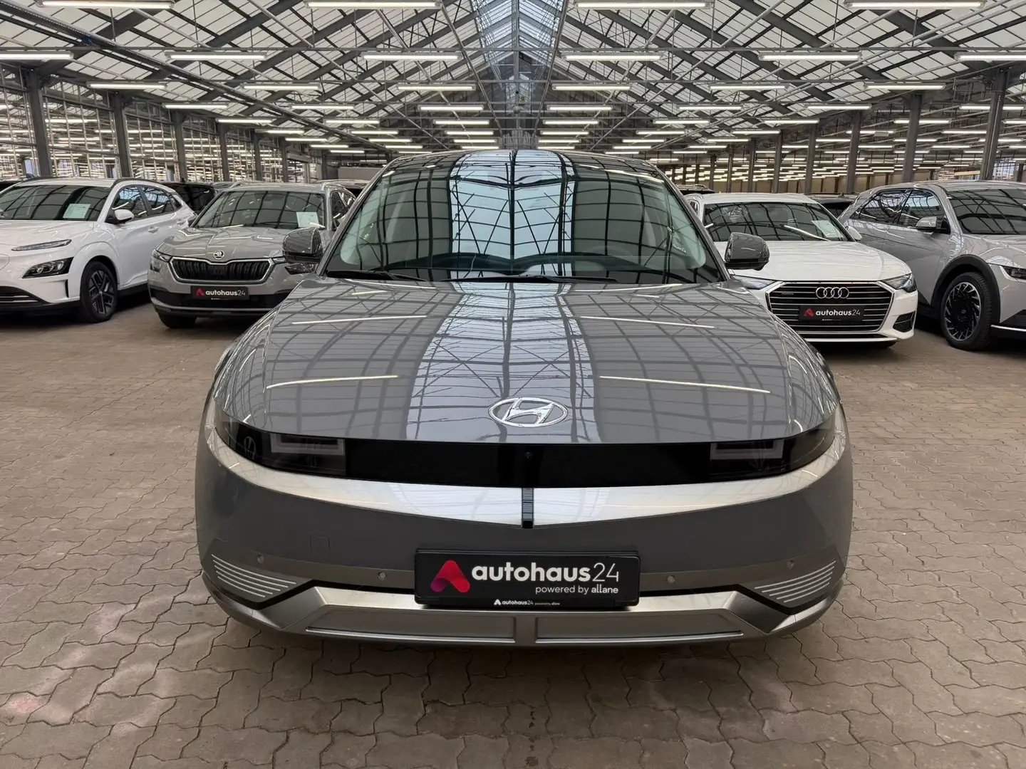 Hyundai IONIQ 5 Uniq 72,6 kWh|4WD|HeadUp Grau - 2