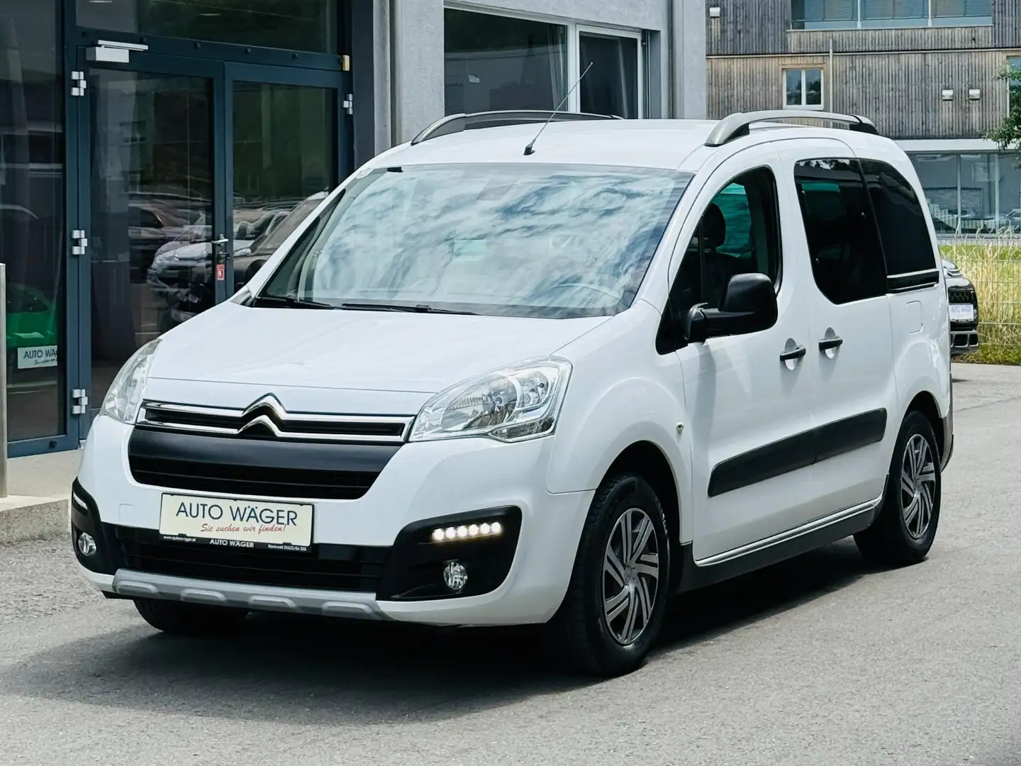 Citroen Berlingo XTR Weiß - 1