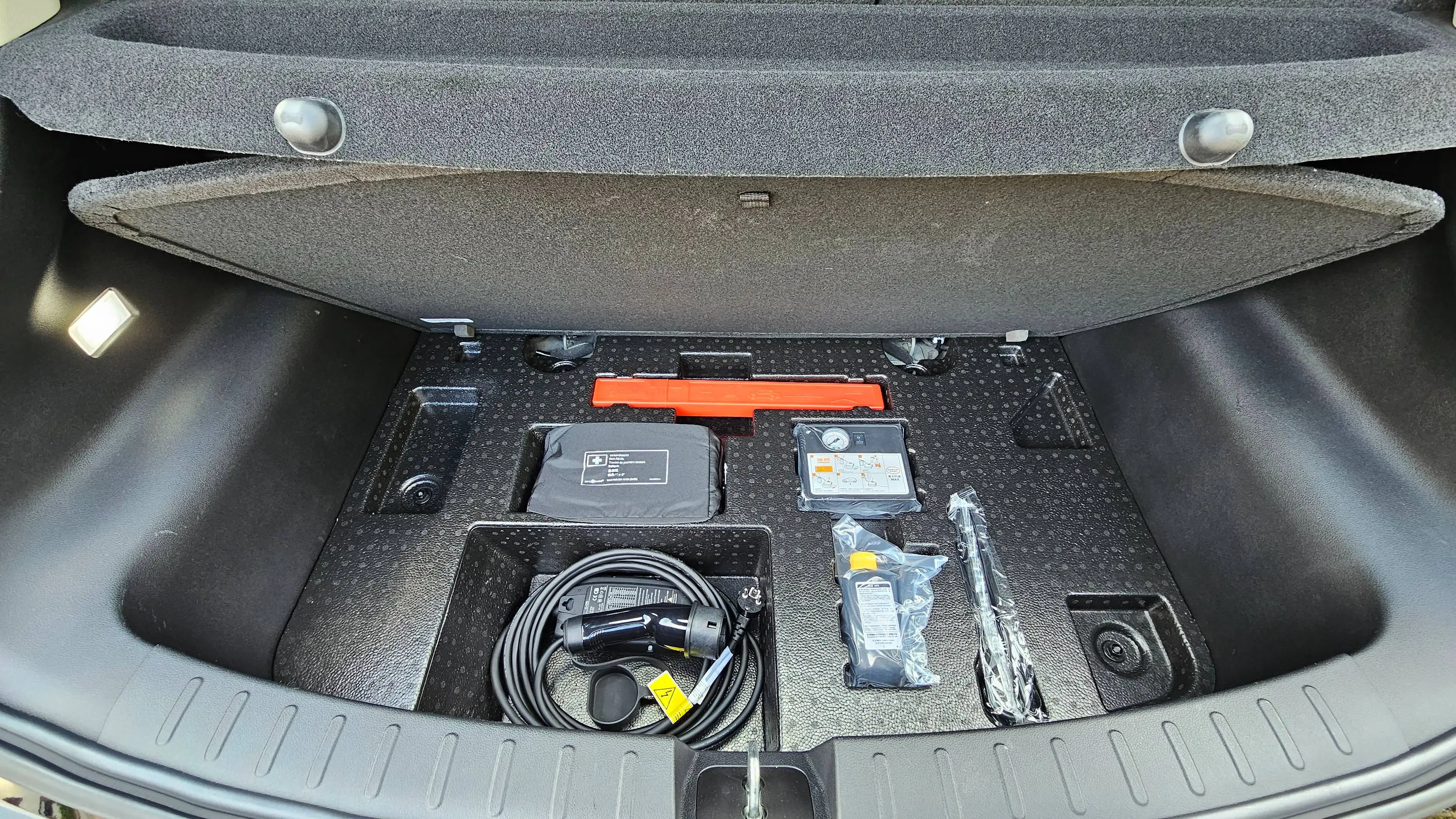 GWM ORA 03 300 Pro Wärmepumpe Sitz-u Lenkradheizung ACC u.v.m — photo 11