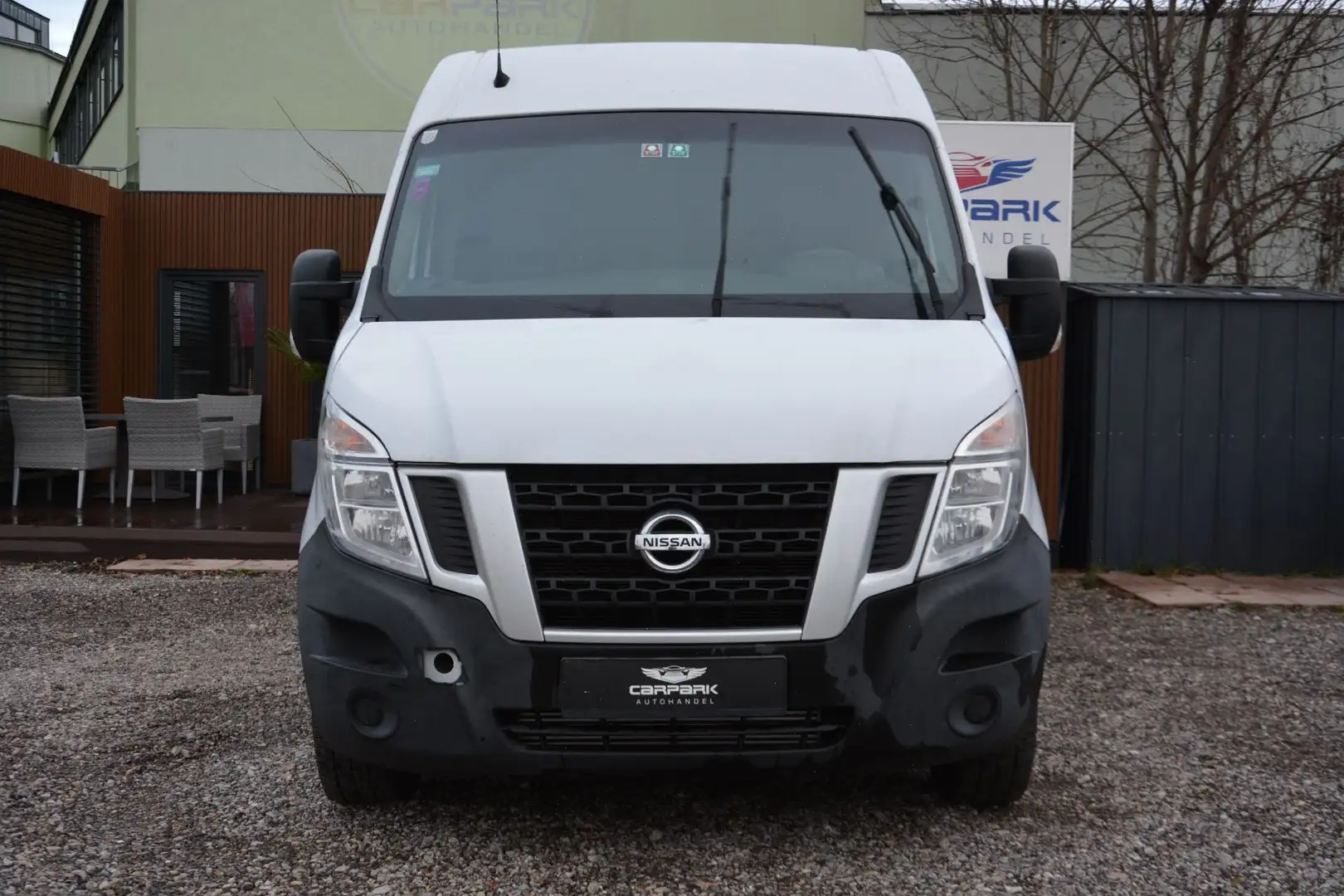 Nissan NV400 L2H2 3,5t 2,3 dCi 145 Comfort Weiß - 2