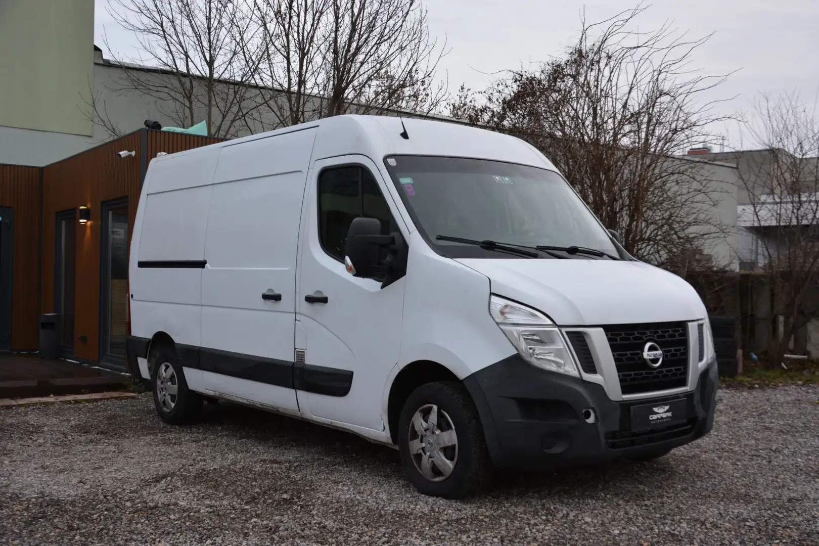 Nissan NV400 L2H2 3,5t 2,3 dCi 145 Comfort Weiß - 1