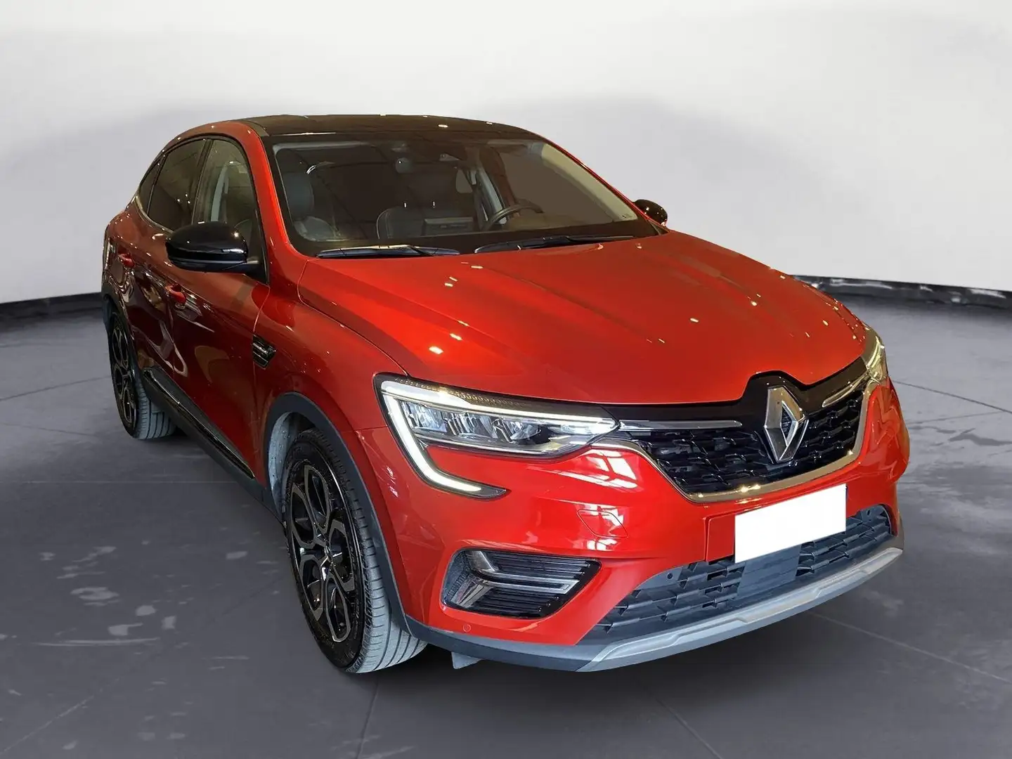 Renault Arkana Hybrid E-TECH 145 CV Intens Piros - 2