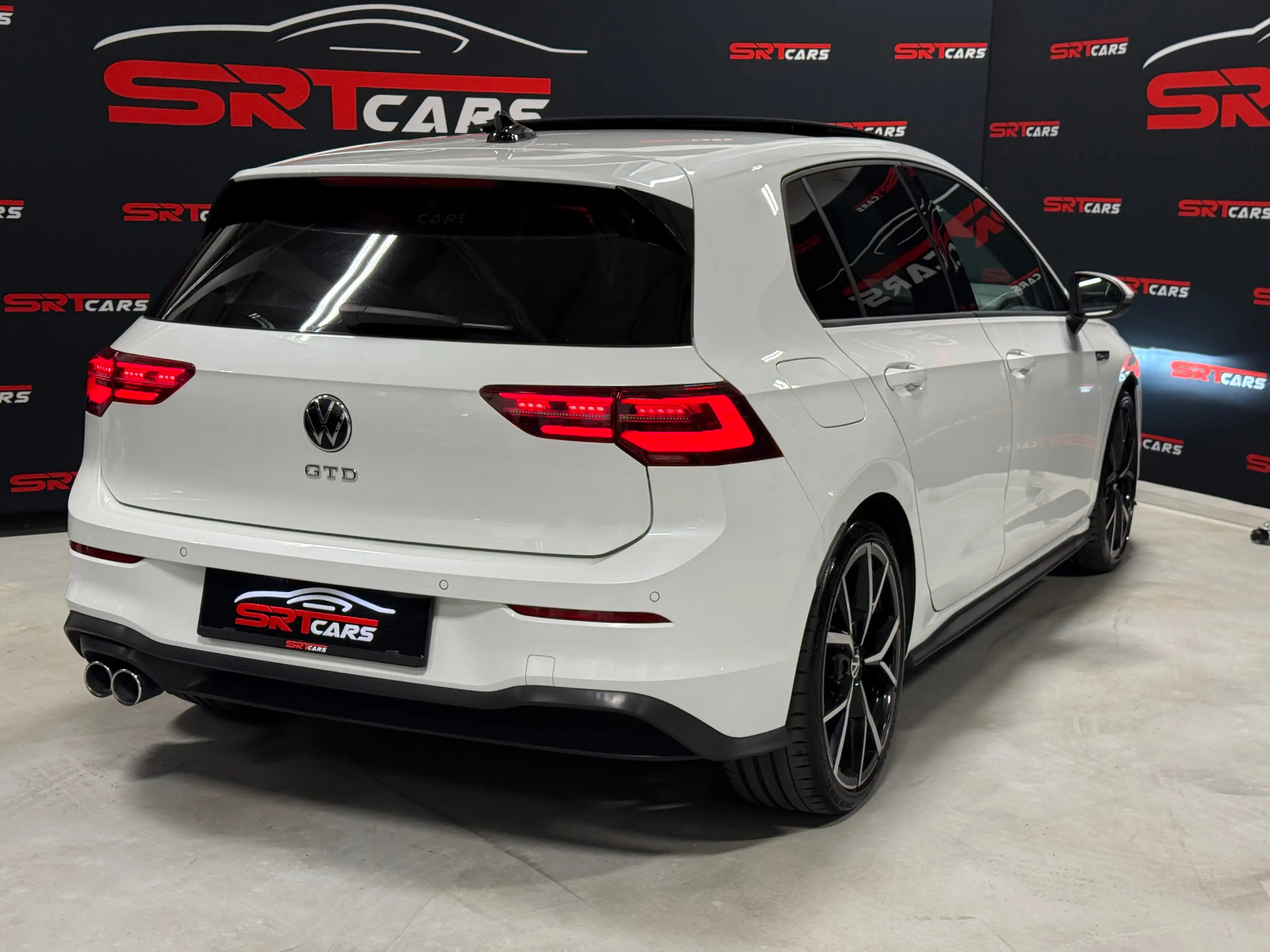 Volkswagen Golf GTD 2.0 TDI Aut.*Pano*LED Matrix*IQ*HeadUp* 1.BESITZ — photo 6