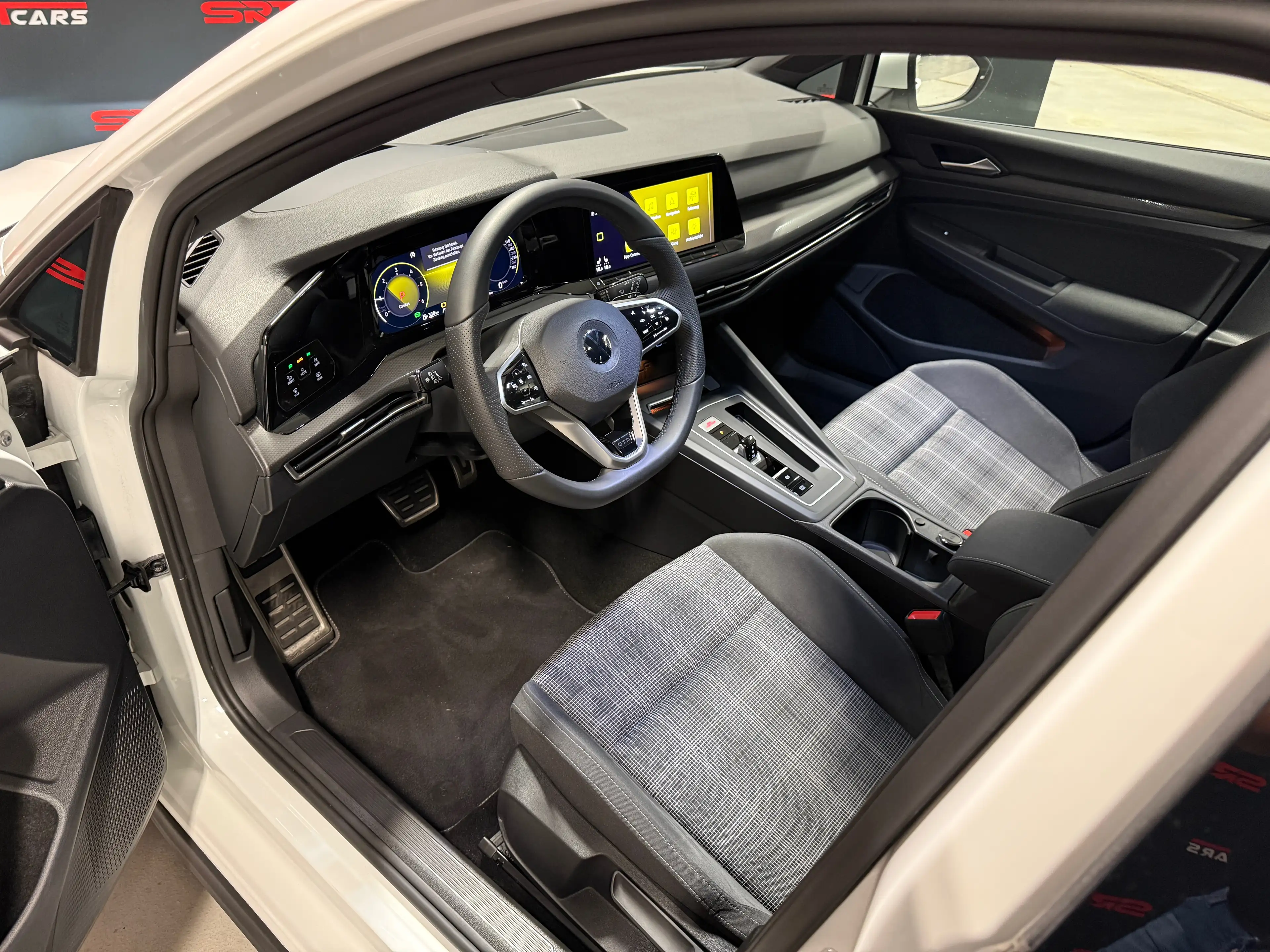 Volkswagen Golf GTD 2.0 TDI Aut.*Pano*LED Matrix*IQ*HeadUp* 1.BESITZ — photo 10
