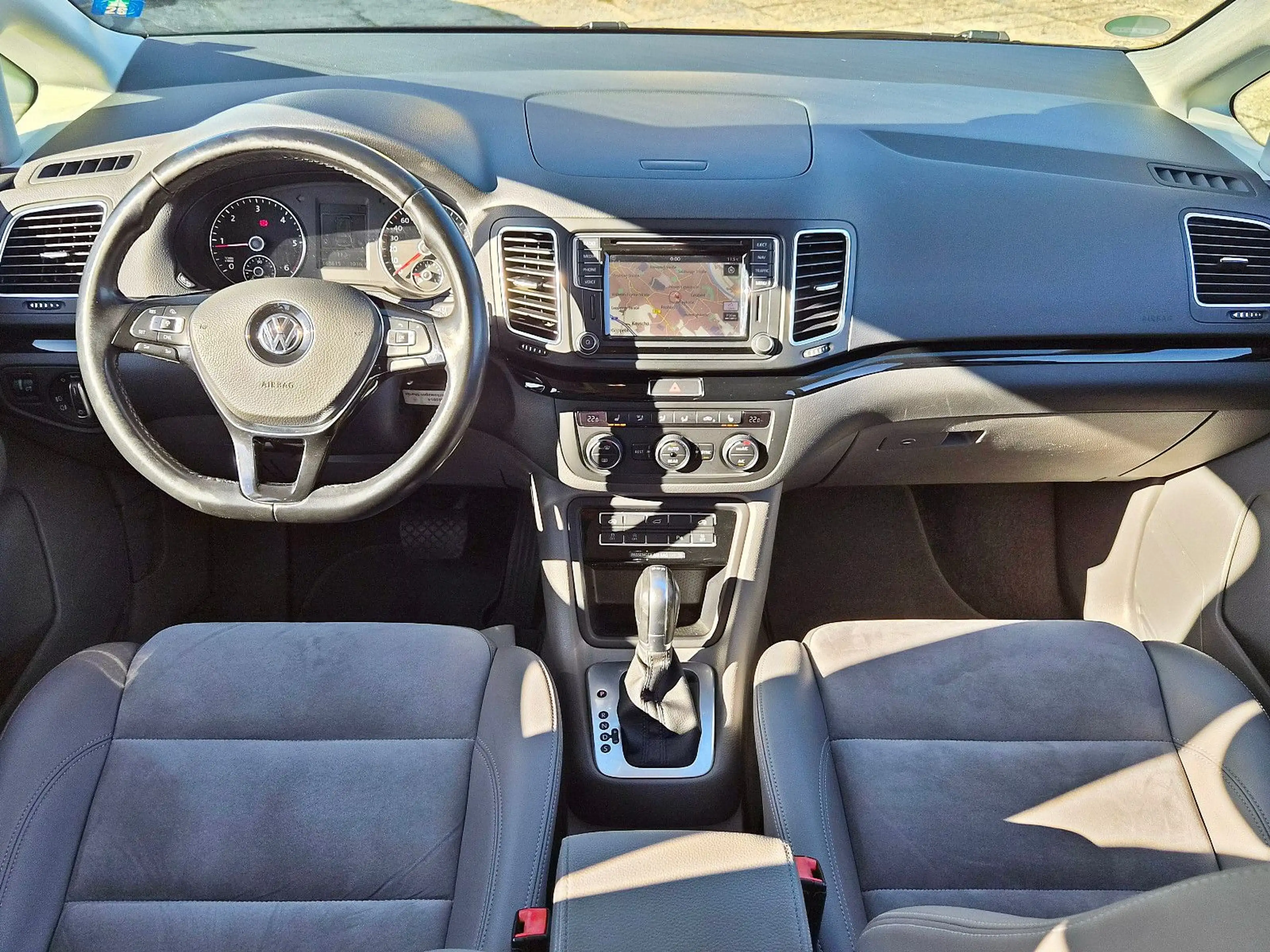 Volkswagen Sharan Highline 2.0TDI DSG, GARANTIE, Teilleder, — photo 10