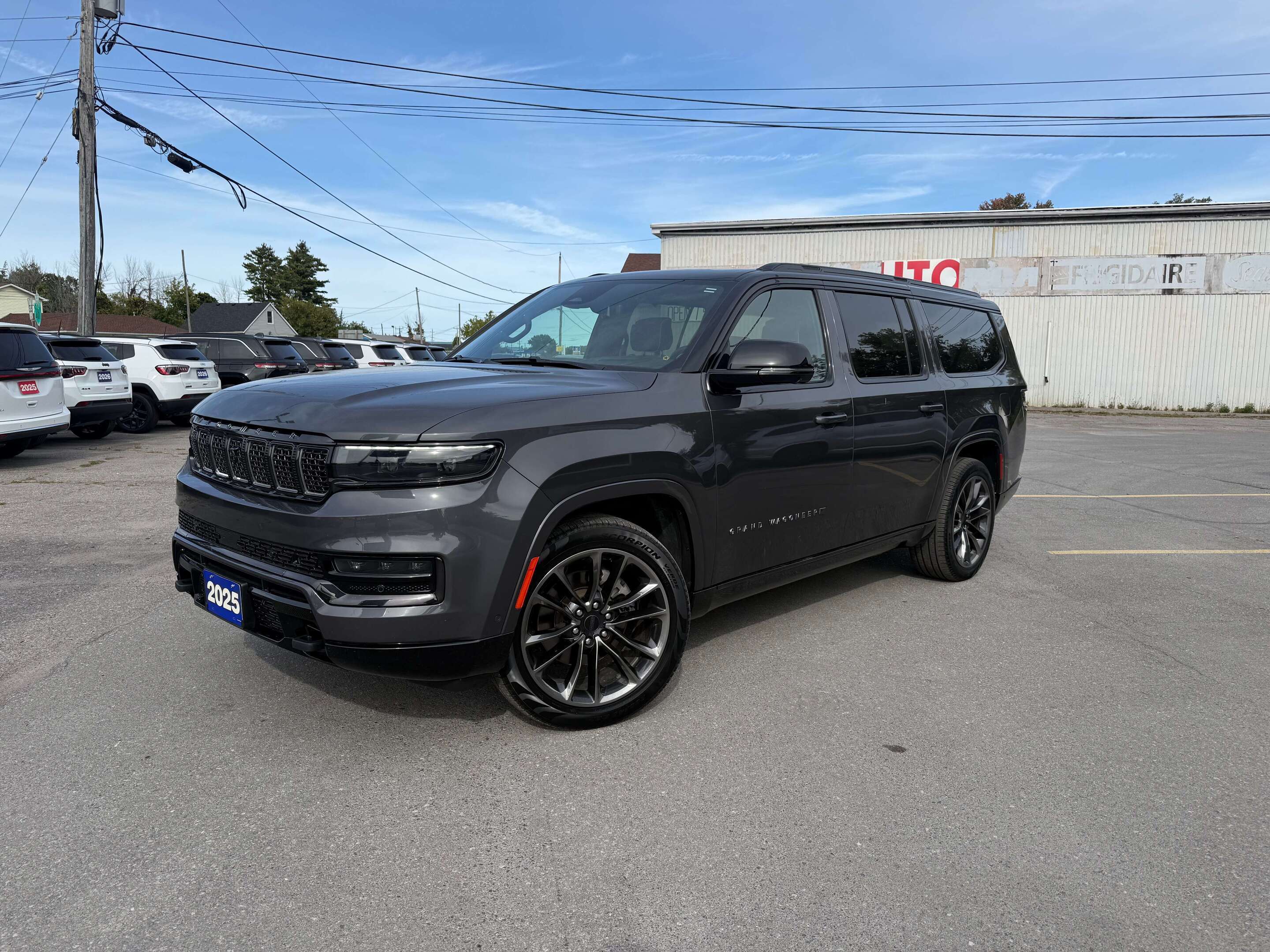 2025 Jeep Grand Wagoneer L