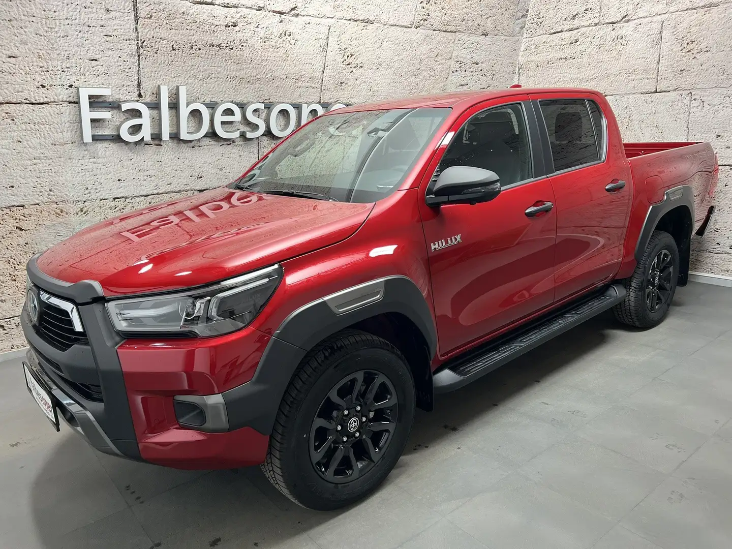 Toyota Hilux 2,8 D-4D MHEV DK Invincible 4x4 Rot - 1