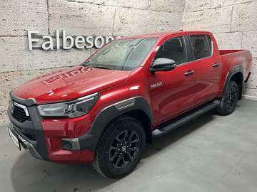 2,8 D-4D MHEV DK Invincible 4x4