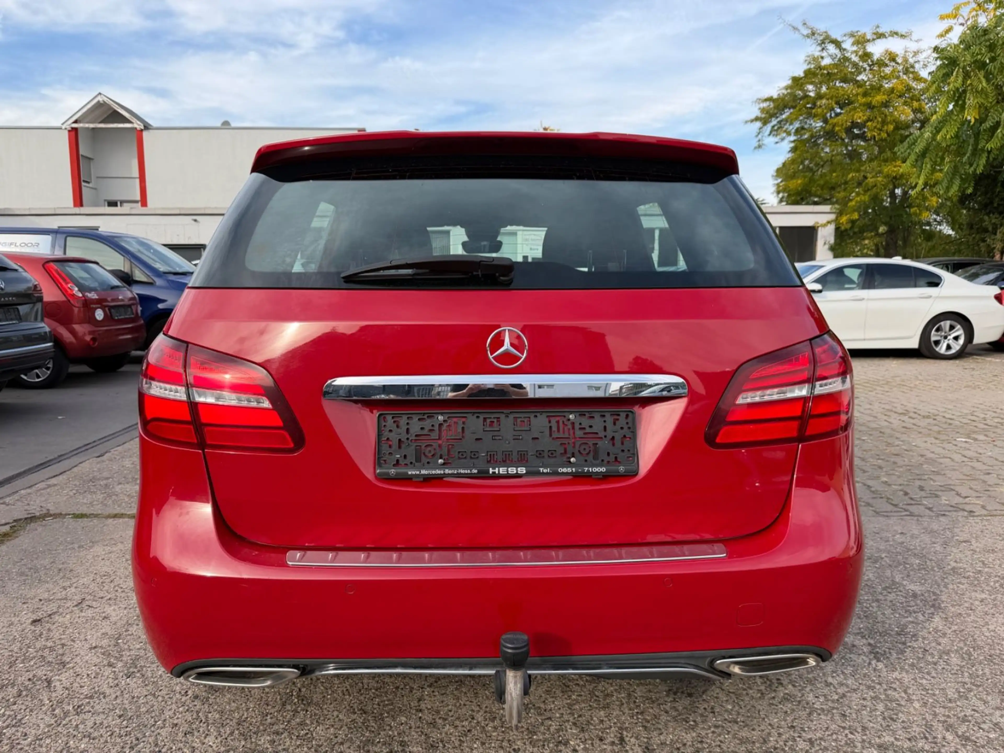 Mercedes-Benz B 180 /ACC/HARMAN/KARDON/SPORT/MEMORY/ — photo 5