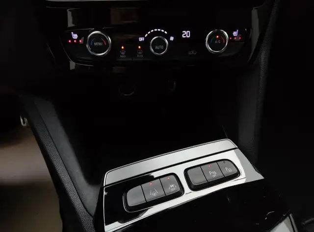 Opel Mokka-E view 20
