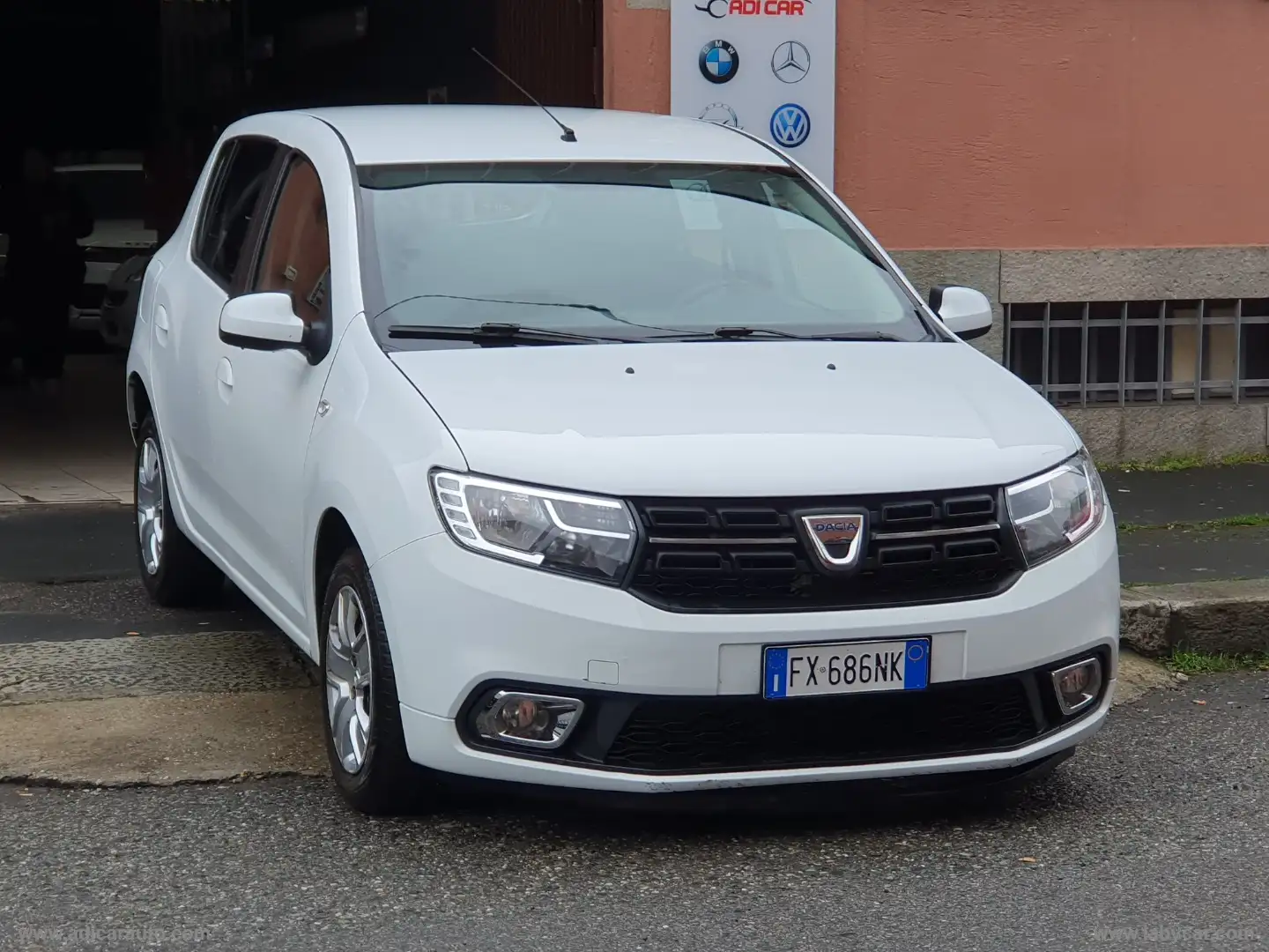 Dacia Sandero 0.9 TCe 12V T-GPL 90 CV S&S Blanco - 1