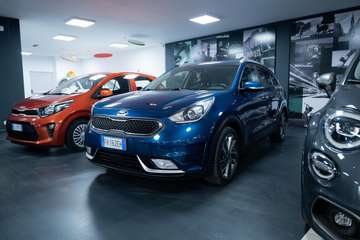 1.6 gdi hev Style dct