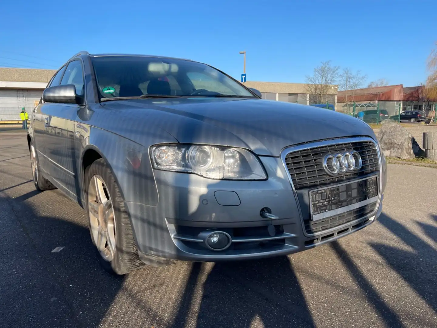 Audi A4 Avant 2.0 TFSI Gris - 2