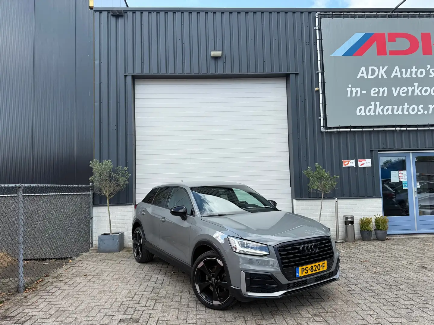 Audi Q2 1.4 TFSI CoD Launch Edition 3x-S-LINE/AUTOMAAT/19' Gris - 2