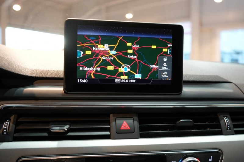 Audi A4 Avant 2.0 TFSI ultra *LED*Navi*Kamera* — photo 12