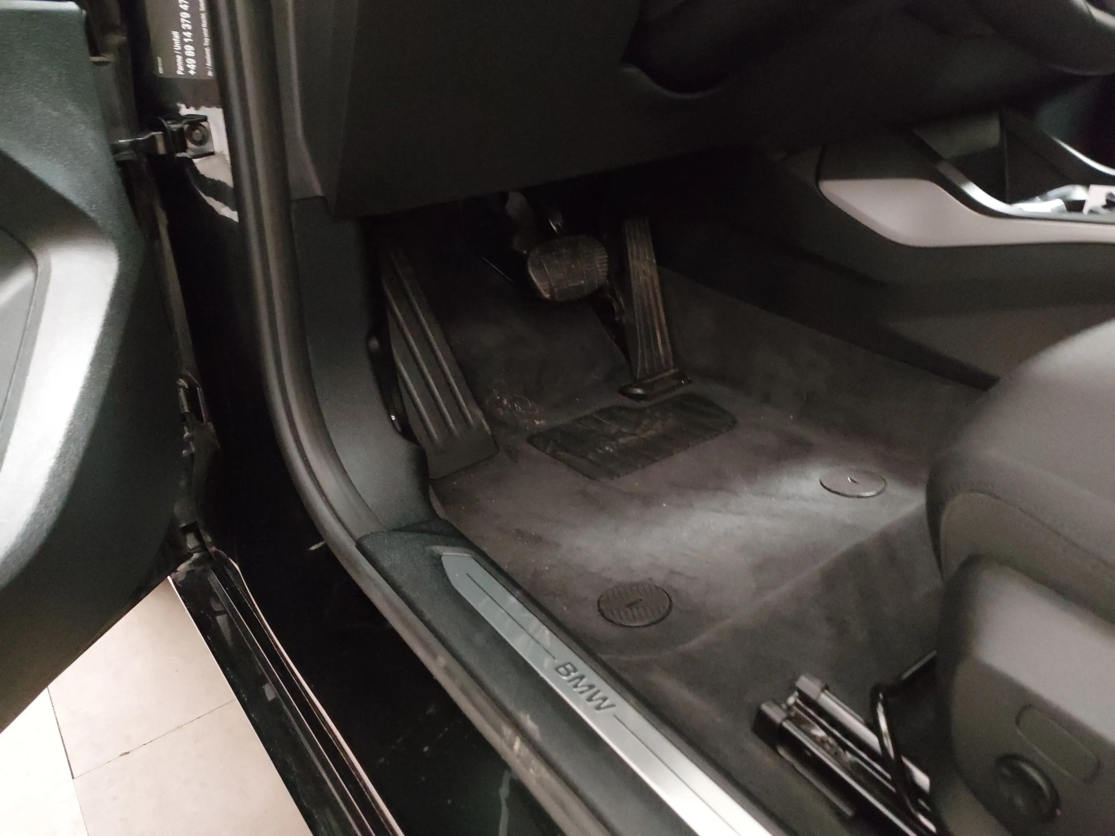 BMW 120 dA Advantage Navi LED LC-Pro PDC SHZ — photo 7