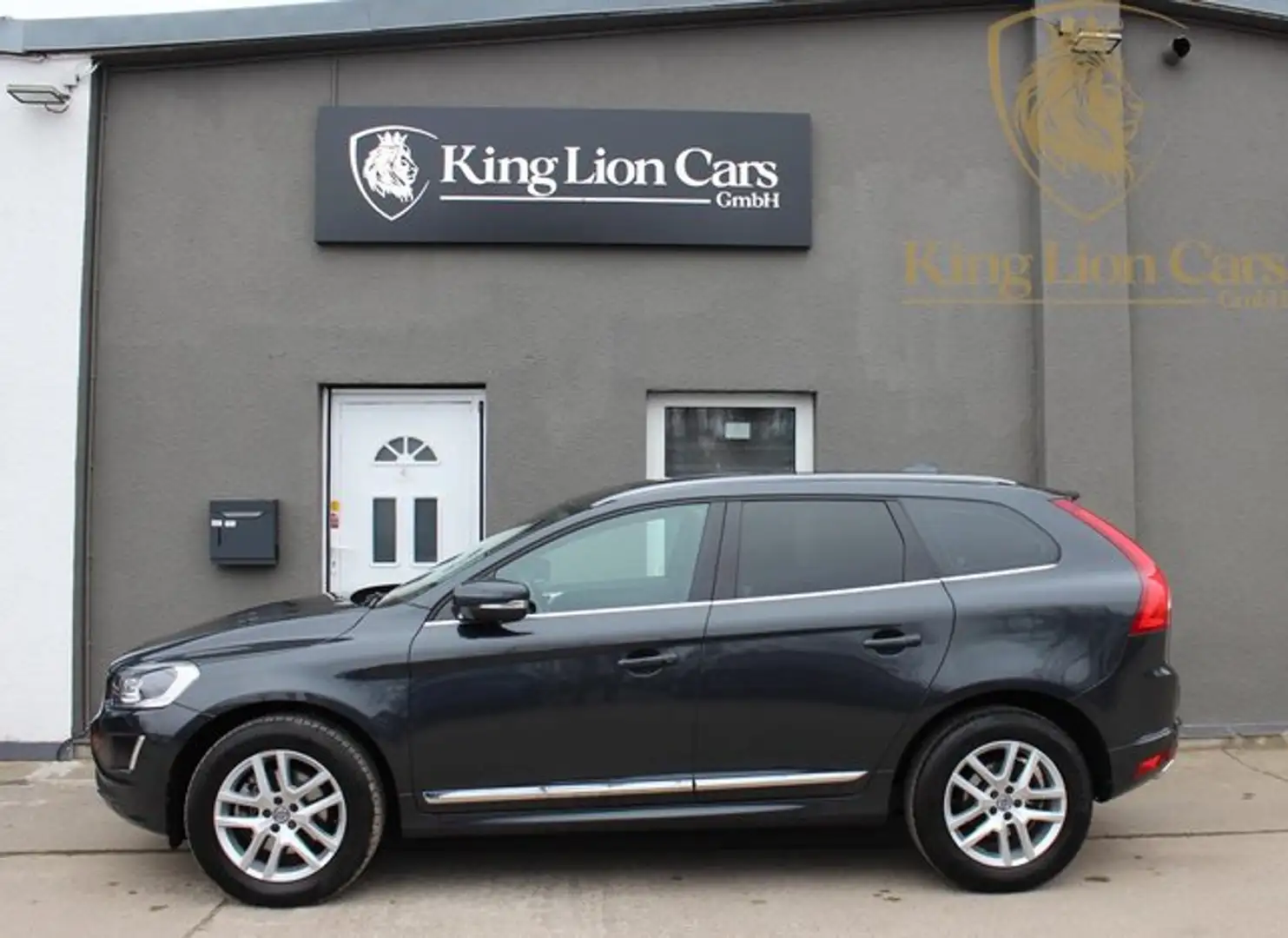 Volvo XC60 XC60 Summum AWD D4 STANDHEIZ+PANORAMA+KAMERA+XEN Gris - 2