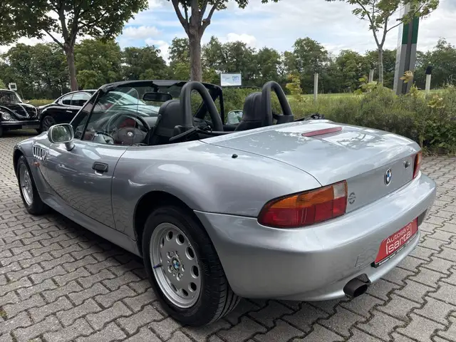 BMW Z3 view 9