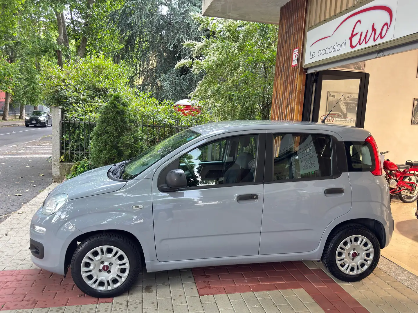Fiat Panda Panda 1.2 Easy 69 CV, Unico Propr., 5 Posti. Gris - 2
