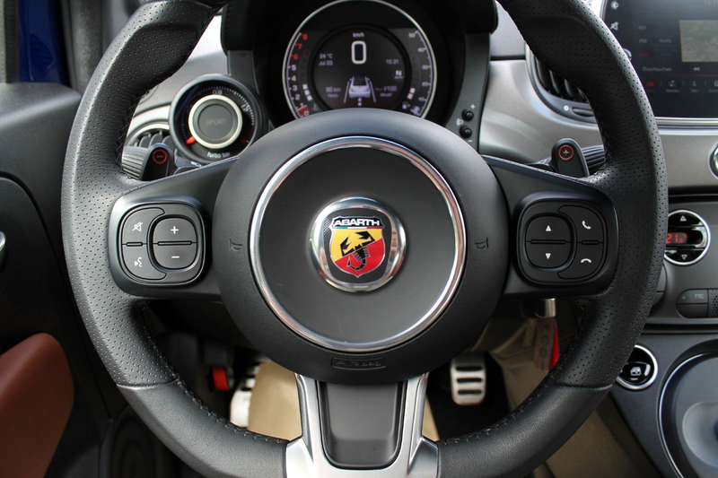 Abarth 595C 1.4 165 PS Turismo AT, Navi,DAB,CarPlay,PDC — photo 10