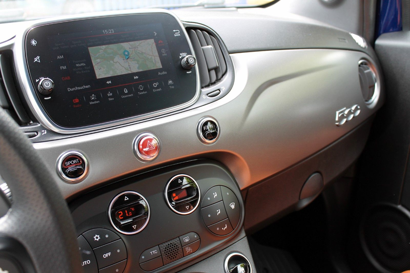Abarth 595C 1.4 165 PS Turismo AT, Navi,DAB,CarPlay,PDC — photo 11