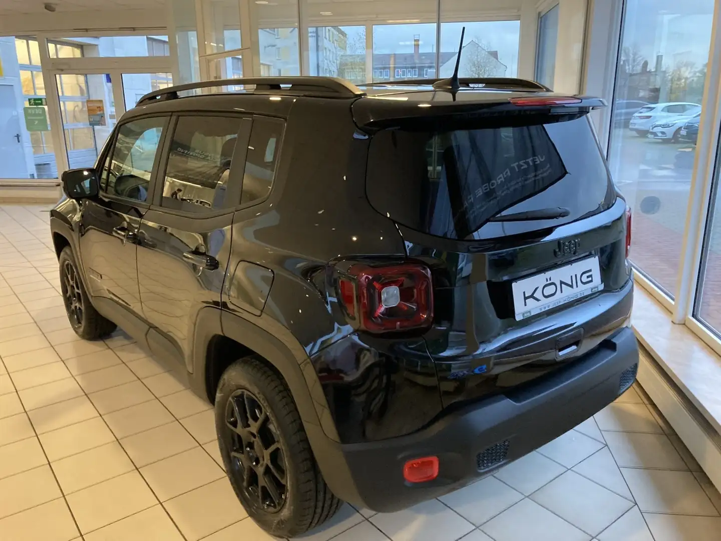 Jeep Renegade Limited Plug-In-Hybrid 4xe Zwart - 2