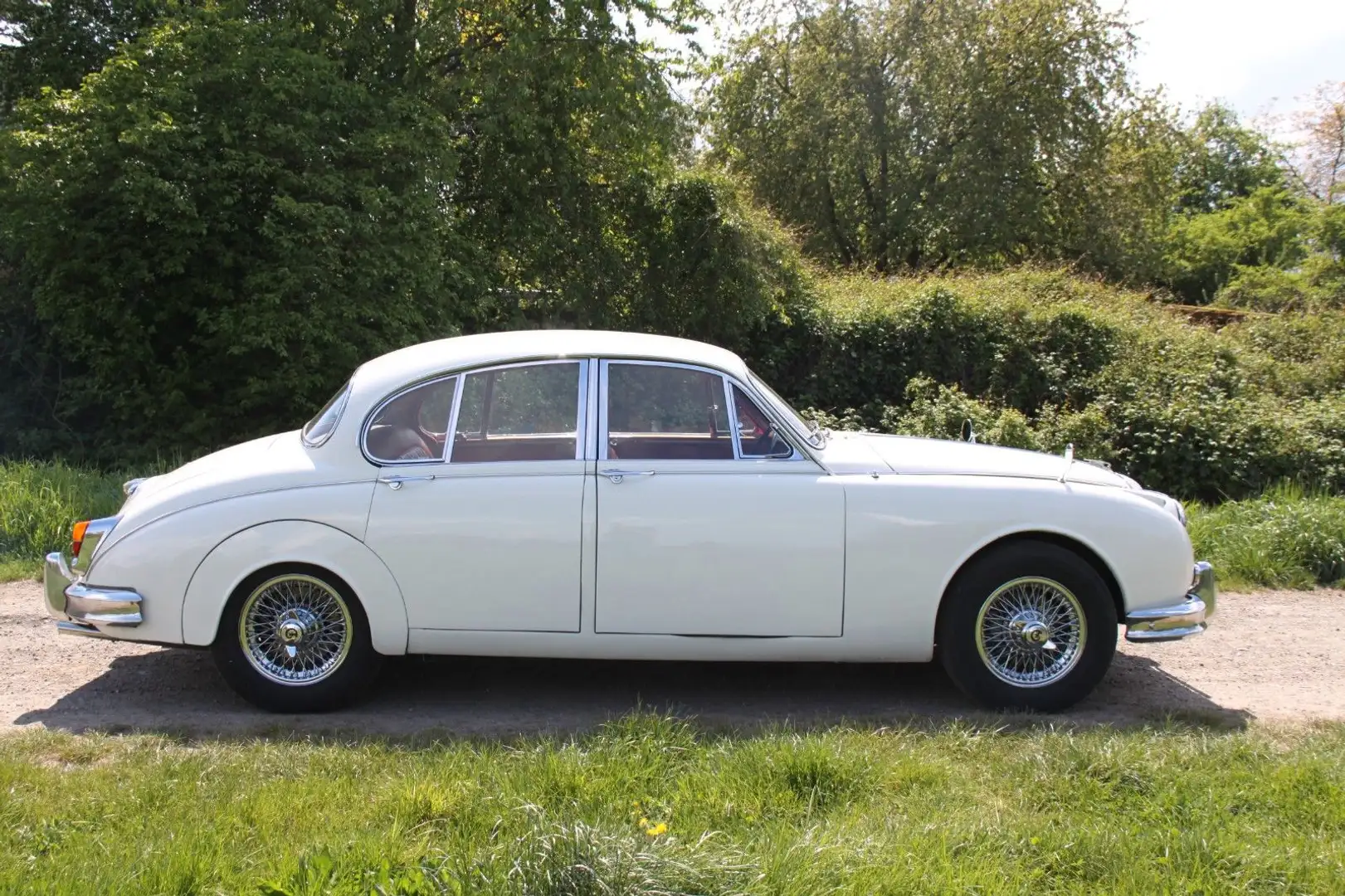 Jaguar Daimler 2.5 V8 / MK2 Rechtslenker Top Blanco - 2