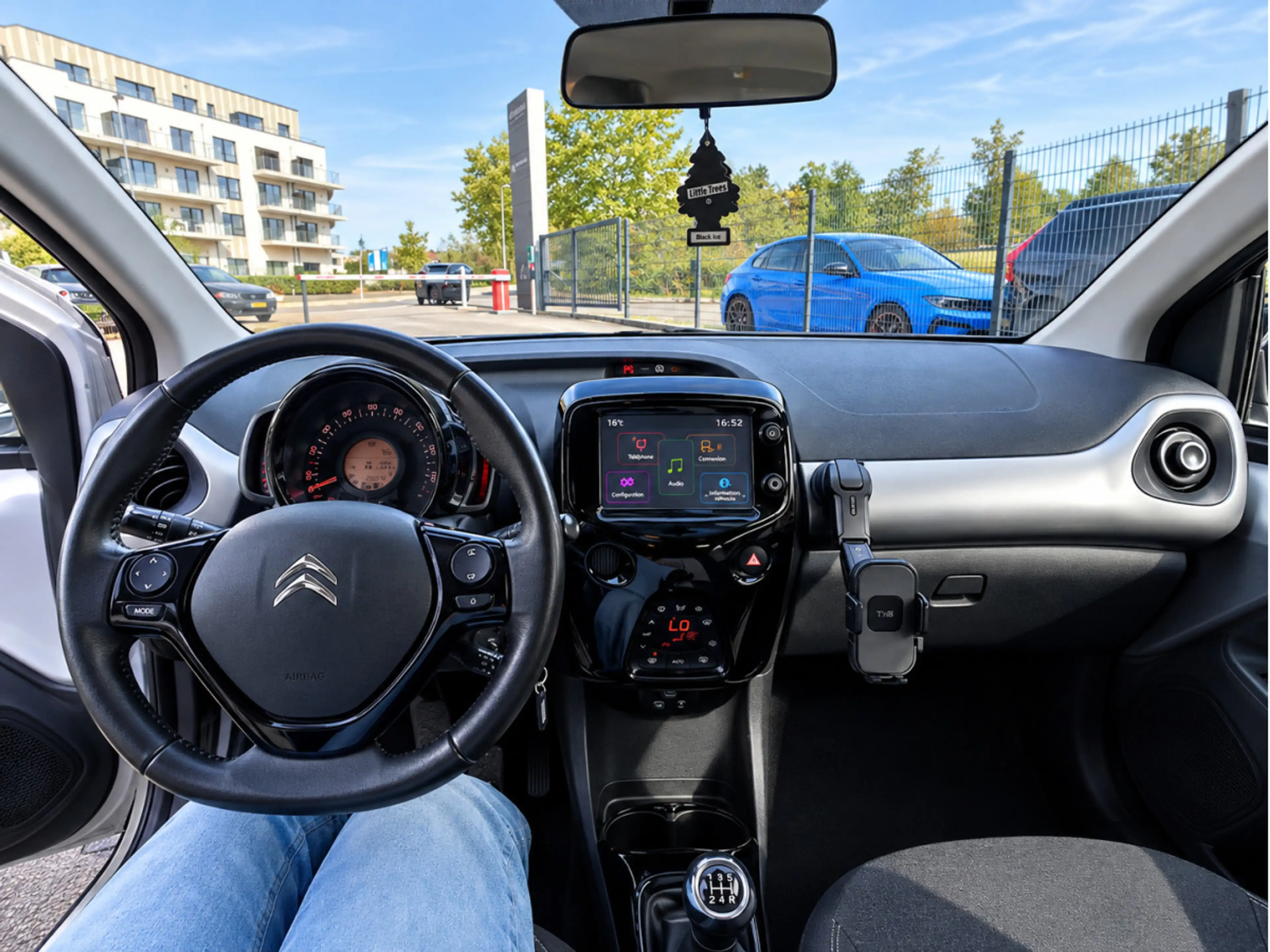 Citroen C1 C1 1.0VTI SHINE — photo 6
