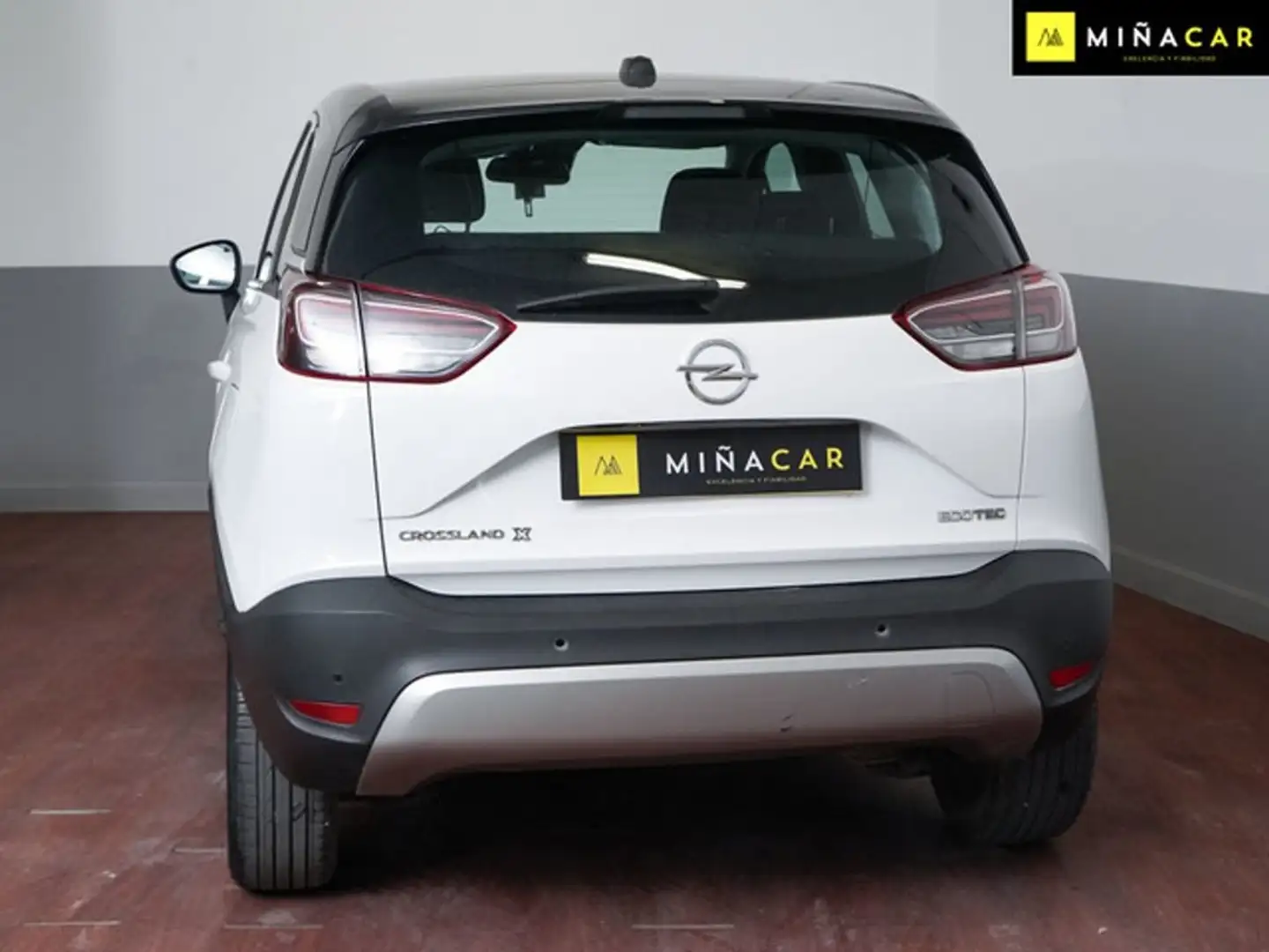 Opel Crossland X 1.2T S&S Design Line - 120 Aniversario 110 Blanco - 2