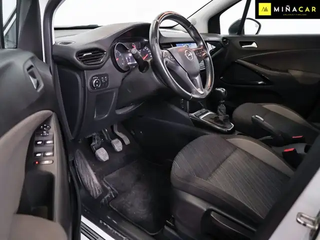 Opel Crossland view 15
