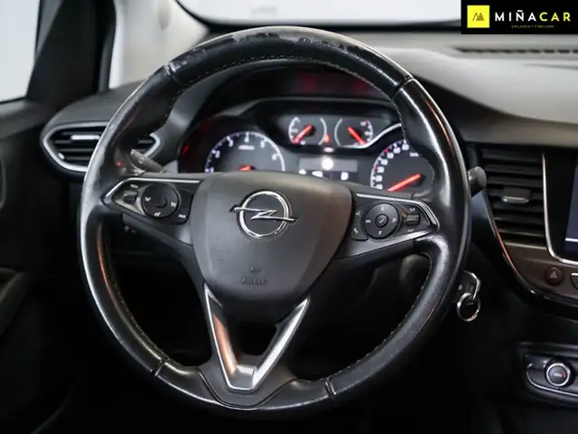 Opel Crossland view 16