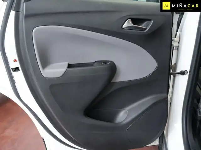 Opel Crossland view 24