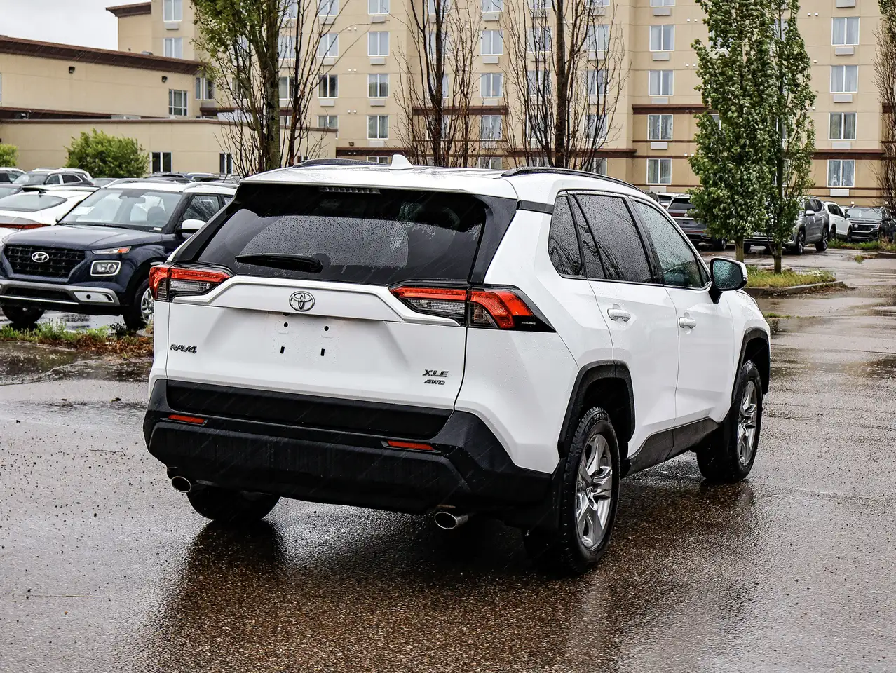 Toyota RAV 4 снимка Toyota RAV 4