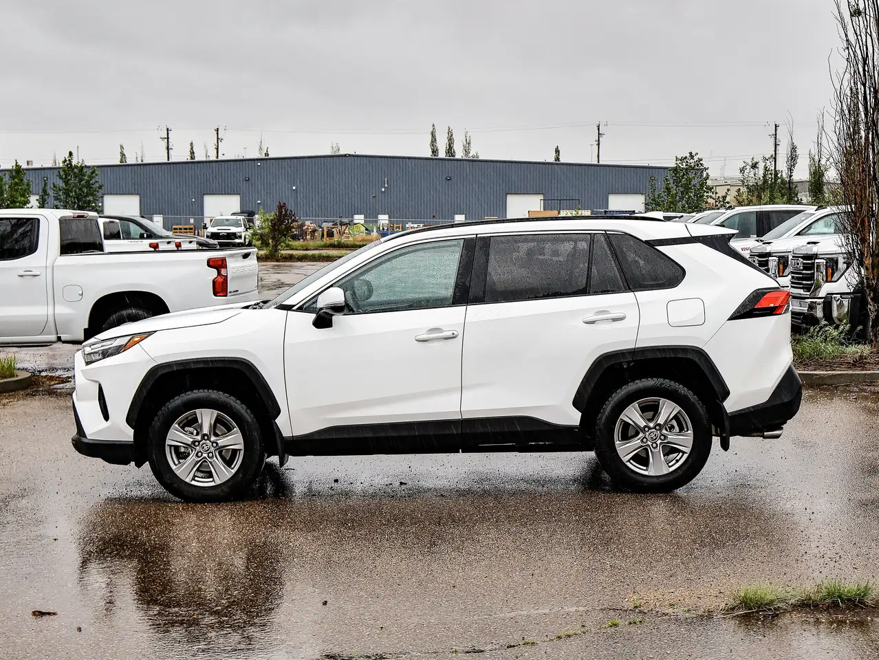 Toyota RAV 4 снимка Toyota RAV 4
