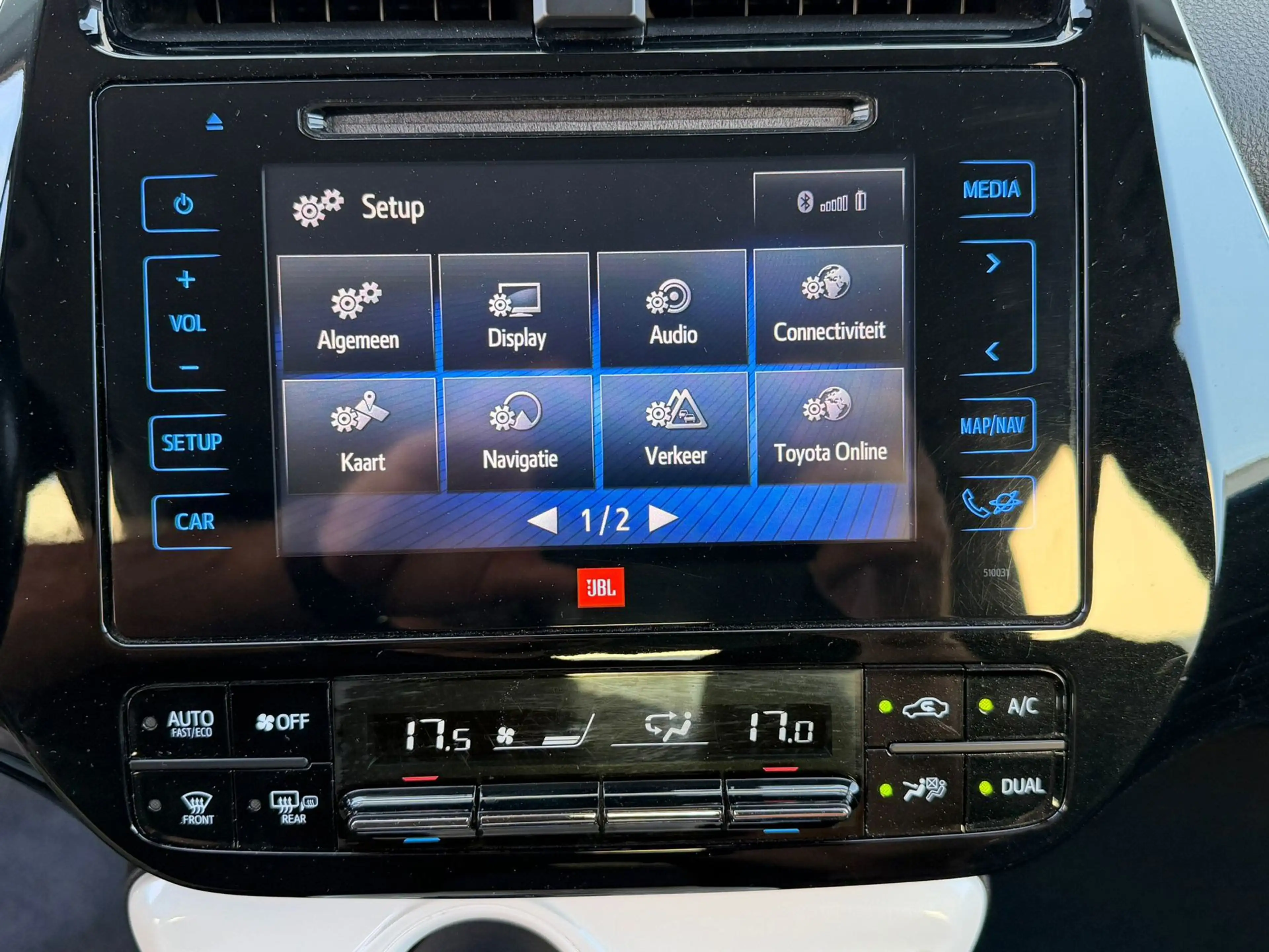 Toyota Prius 1.8 Hybrid Executive Clima - trekhaak - bluetooth — photo 10