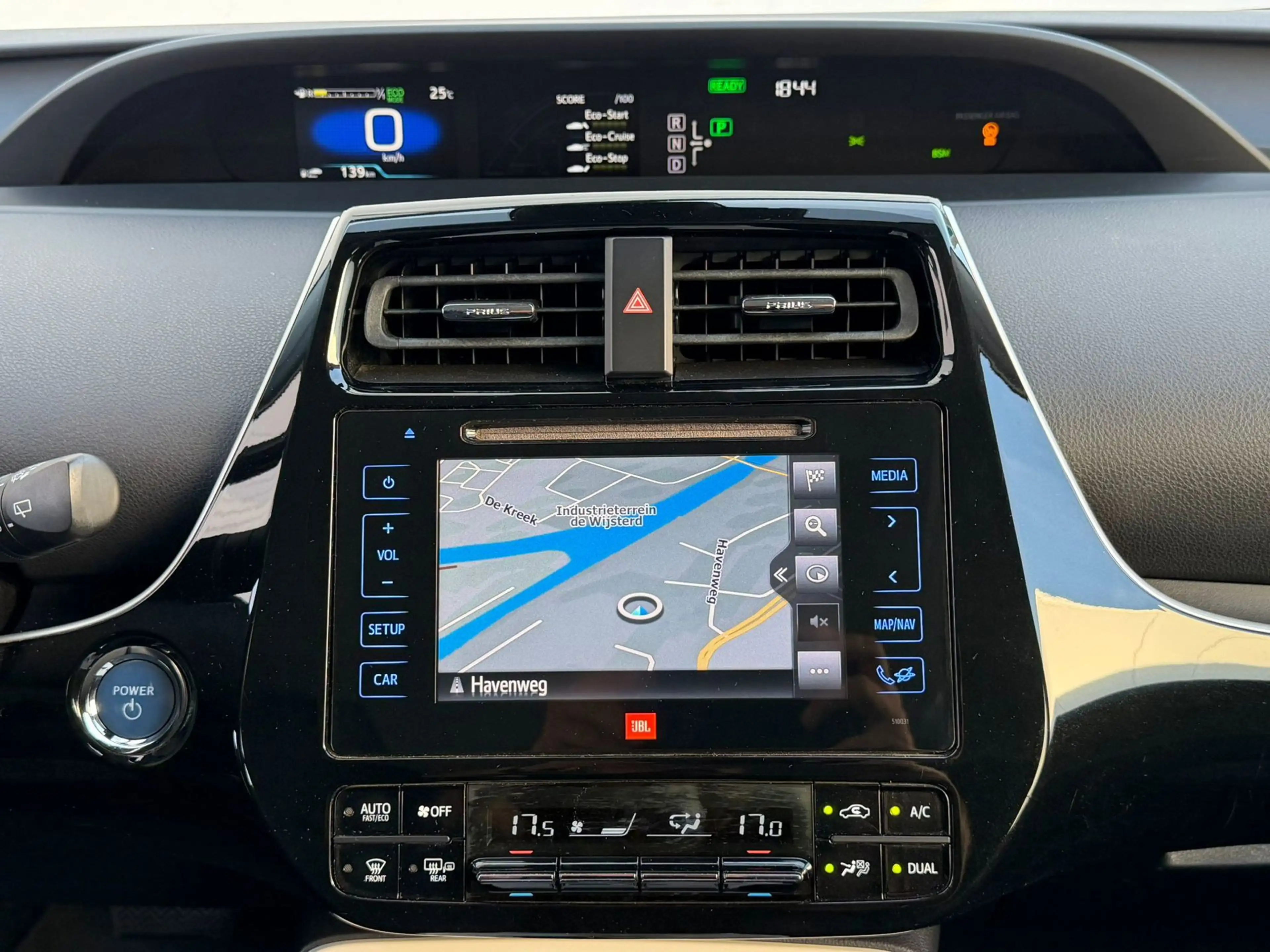 Toyota Prius 1.8 Hybrid Executive Clima - trekhaak - bluetooth — photo 9