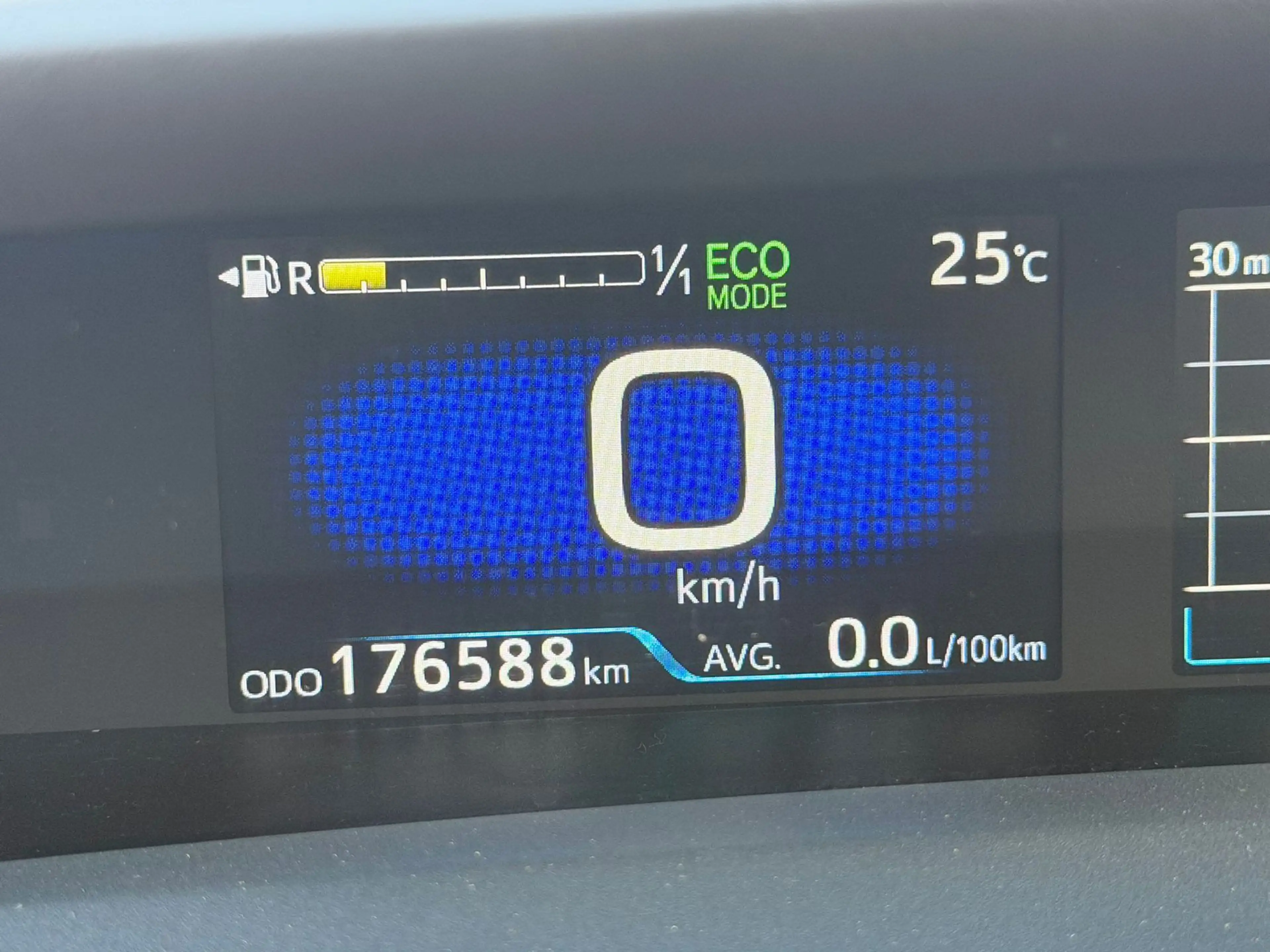 Toyota Prius 1.8 Hybrid Executive Clima - trekhaak - bluetooth — photo 15