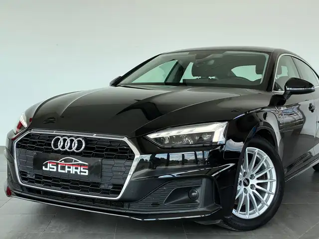 Audi A5 view 2