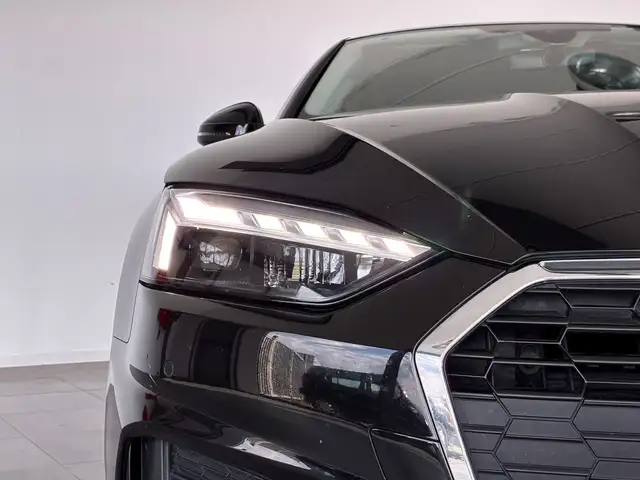 Audi A5 view 6