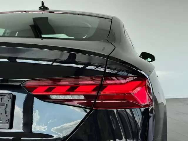 Audi A5 view 14