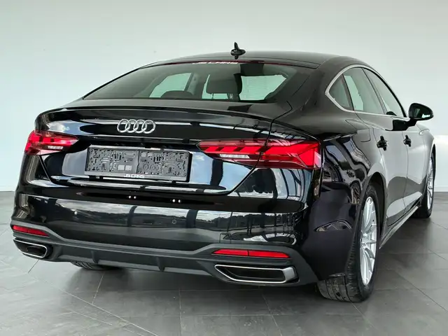 Audi A5 view 15