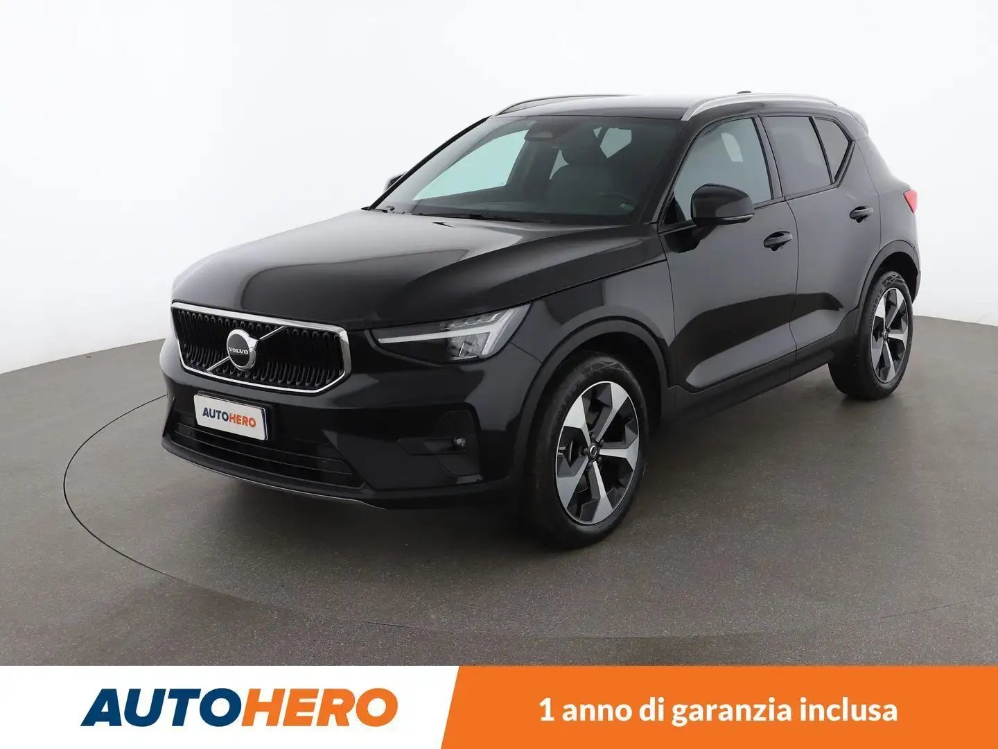 Volvo XC40 2.0 B4 Core automatico MHEV Nero - 1