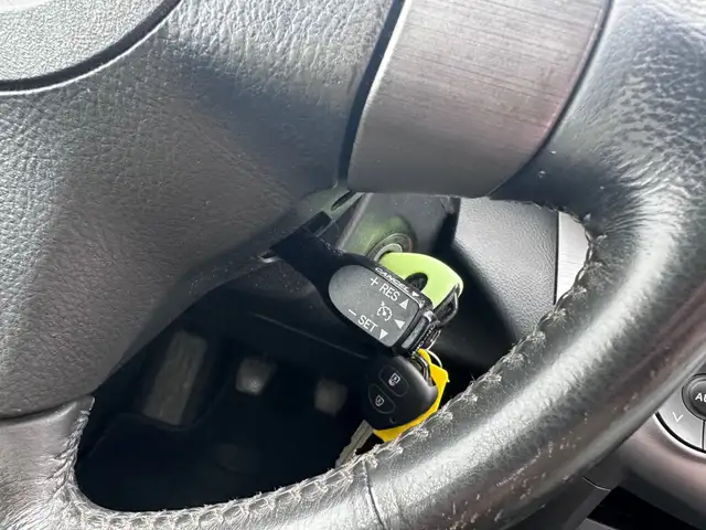 Toyota RAV4 view 17