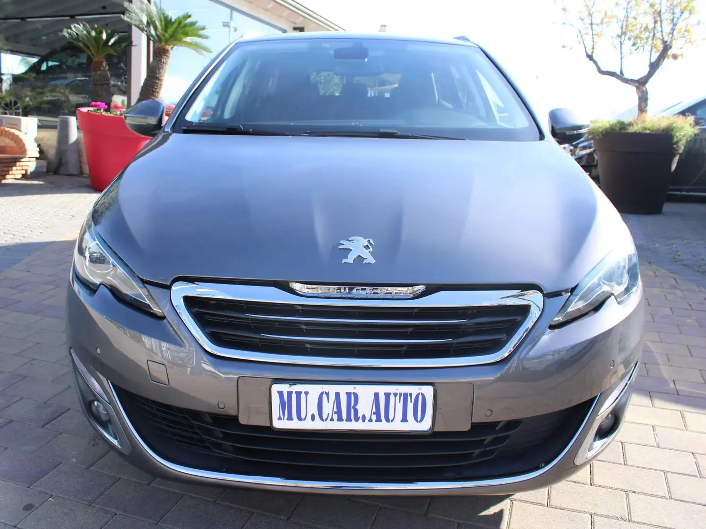 Peugeot 308 308 II 2017 SW SW 1.6 bluehdi GT Line s Grau - 2