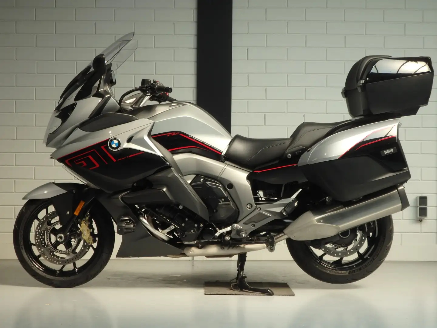 BMW K 1600 GT Argent - 2