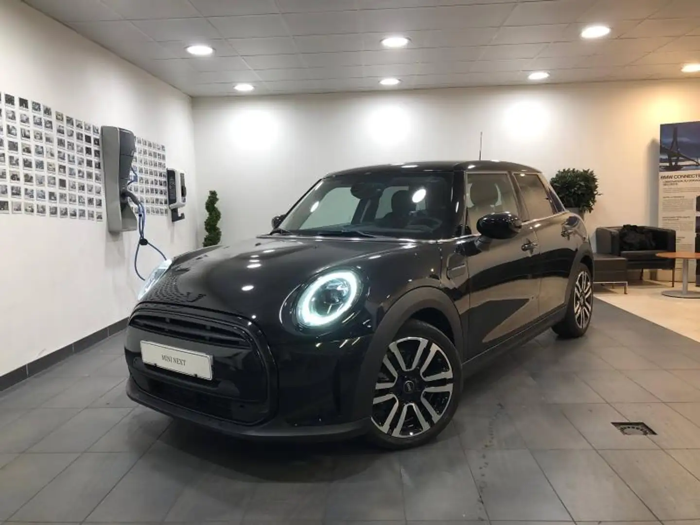 MINI Cooper E Cooper 136ch Edition Premium BVA7 Noir - 1