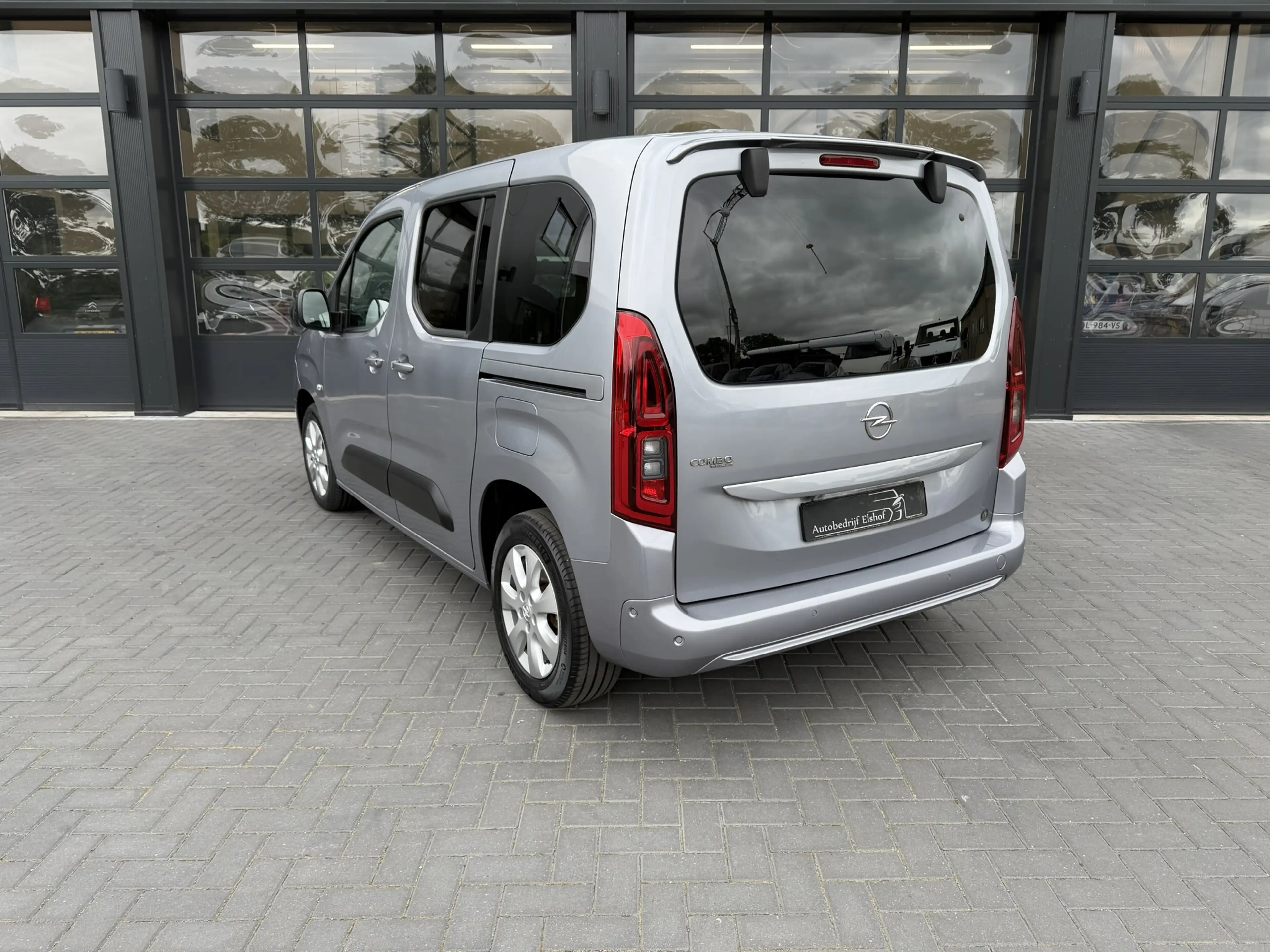 Opel Combo Tour 1.2 Turbo 360 Camera automaat — photo 18
