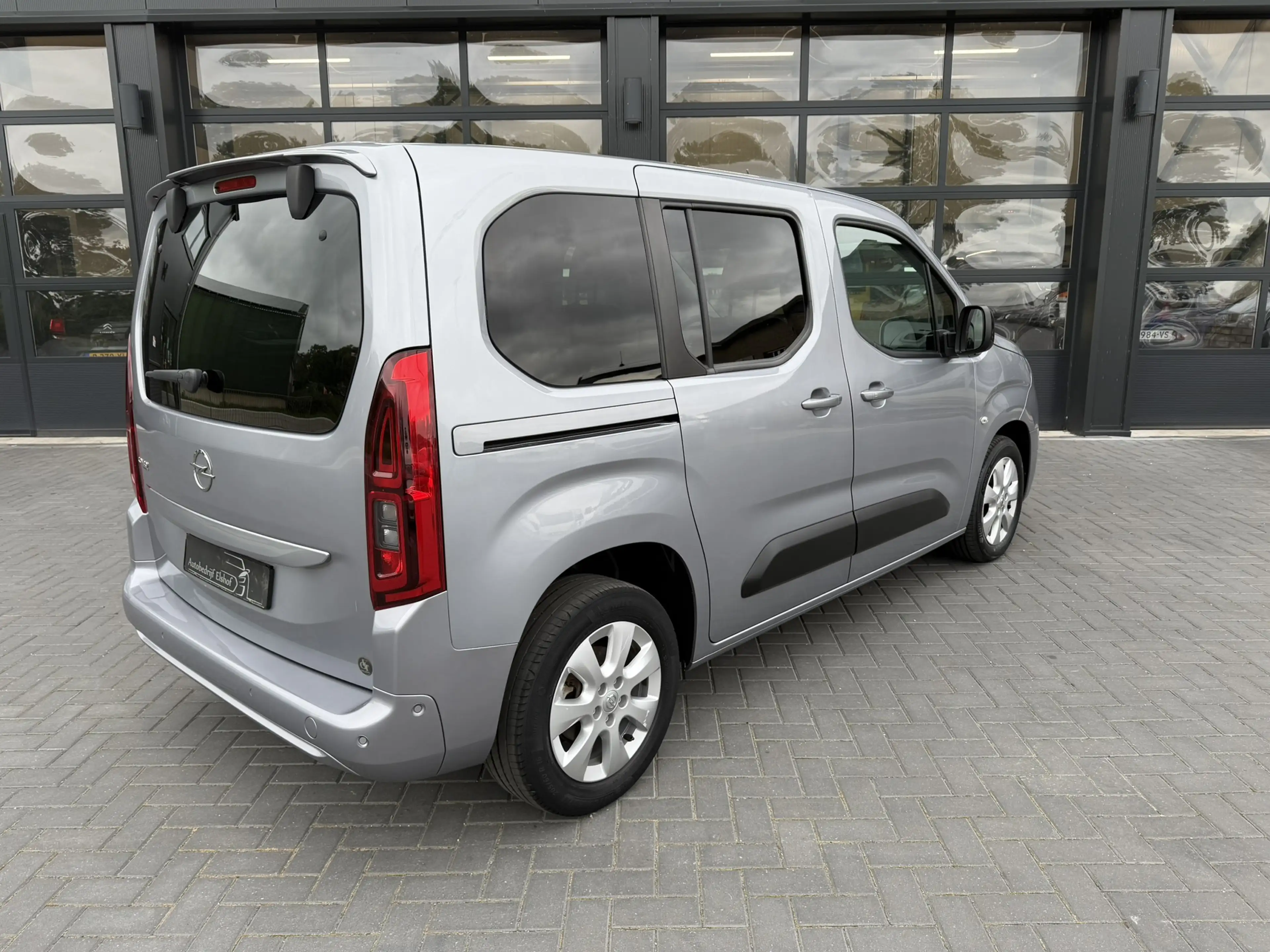 Opel Combo Tour 1.2 Turbo 360 Camera automaat — photo 2