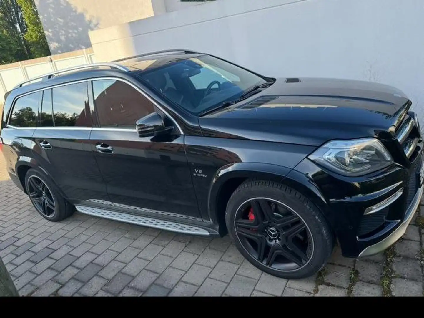 Mercedes-Benz GL 63 AMG S Line Schwarz - 2